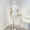 Abiti casual 2024 Arrivi di alta qualità in puro cotone bianco balza una spalla senza maniche a cascata mini abito estivo da donna