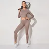 Ensemble de vêtements de sport pour femmes, vêtements d'entraînement, vêtements de sport, leggings de gymnastique, soutien-gorge de Fitness sans couture, haut court, costume de Yoga à manches longues 240108