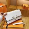 Crossbody for Women يحمل شعورًا بالتصميم المتخصص. 2024 حقيبة يد جديدة للسيدات الصيفية حقيبة صغيرة