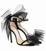 2024 Romantik Aveline Dantel Up Gladyatör Sandalet Ayakkabı Gelin Gelinlik için Bow Kadınlar Avery Zarif Pompalar Lüks Markalar Lady High Topuklu