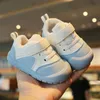 Baby shoes soft soled walking shoes new children's collision resistant and breathable casual shoes suitable for winter 240108