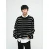 メンズセーター2024ジャパンレトロな黒と白の縞模様の丸い首のゆるいセーター暖かいパーソナライズされたスウェットシャツ快適