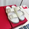 Mulheres designer chinelo slides sandália sandálias de verão sandles sapatos homens marca clássica praia slides casual mulher fora chinelos sliders praia couro de alta qualidade