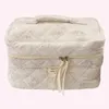 Storage Bags Women Travel Cosmetic Bag Large Capacity Quilted Organizer Aesthetic Holder Soft Floral Toiletry