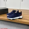 Tênis de couro BERLUTI Sapatos casuais Blue Question Calçados esportivos de malha sombra masculinos modernos e bonitos, não apertados para os pés, usando sapatos de malha para homens HBTT