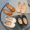 Barn Princess Shoes Elastic Band Shallow Moft Little Girl's Ballet Flats Four Färger 21-30 Leisure Pu Leather Kids Shoes 240108