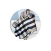 남성 Gingham 프린지 스카프 양모 스카프 럭셔리 브랜드 B 직사각형 숄 여성 디자이너 송곳니 버튼 캐시미어 판초 붉은 어깨 줄무늬 2401082bf