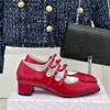 Toppkvalitet rund tå Mary Jane Chunky klackar pumpar skor med spänne patent läder klänning skor lyxiga designer skor middag bröllopskor med ruta 4cm