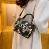 새로운 여성 핸드백 2024 세련된 인쇄 단일 어깨 대각선 서쪽 작은 정사각형 가방, 다목적 핸드백