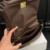 Женские сумки на плечах дизайнерская сумочка
