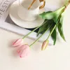 Decorative Flowers Silicone Real Touch Tulips Bouquet Luxury Beautiful 5 Heads Stems Artificial Room Decor Valentine's Day Gift