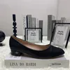 Domande da design da donna di lusso scarpe alte tacchi a goccia a medio tacco di slingback con sandali per feste in pelle di Muli di punta vintage