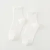 Chaussettes japonaises en dentelle et bois pour femmes, 10 couleurs, bottes courtes en coton, vente en gros, printemps et automne