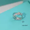 Designer Love Ring Anelli Luxurys Annodati Doppi gioielli da donna Moda Uomo e donna Lettere classiche Diamante Regalo di anniversario Varietà di stili0n68