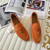 2024 PIANAs Casais Sapatos Sandália Caminhada de Verão Encantos Embelezados Mocassins Mocassins Couro Genuíno Casual Slip On Flats Homens Mulheres Luxo Designer Vestido Sapato