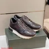 Tênis de couro berluti sapatos casuais novos masculinos scritto modelado tênis de cano baixo couro de bezerro lavado à mão sapatos casuais hb6n