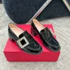 Diamond Square Buckle Single Female Leather Thick Diamond Buckle Patent Leather Loafers Style Svarta små läderskor