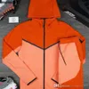 تخصيص الجملة Translize Mens Tracksuits قطعتين مجموعة مصممة جديدة الربيع غير الرسمي والملابس الرياضية السترة الرياضية بدلة رياضية من قطعتين