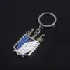 Porte-clés Anime Attaque sur Titan Porte-clés Shingeki No Kyojin Ailes de la Liberté Épée Arme Pendentif Porte-clés pour Hommes Bijoux J240108