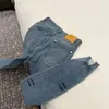 Trendiga kvinnors jeans designer kvinnor mode brev broderade byxor sträcker höga midja små fötter smala denim byxor