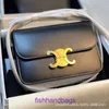Torba projektantów Women Crossbody Bag sama 2023 NOWOŚĆ Pudełko mody tofu oryginalne skórę jedno ramię z prawdziwym logo