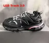 Chaussures habillees Designer Led Track 3 3.0 Chaussure Hommes Femmes Baskets Triple Noir Blanc Rose Bleu Orange Jaune Vert Tess. Tênis Gomma Pistas Esportivas YT5512