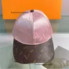 light luxury Hats Designer Hat Fashion Duck Tongue Hats Classic Embroidered Baseball Cap for Men and Women Retro Sunshade Simple High Quality Very Good 2