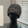 Chapéus de malha de luxo para moda masculina feminina gorro de designer de moda de malha para homens mulheres chapéus unissex versáteis casuais sem aba chapéus quentes de caxemira