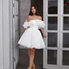 Elegant vit kort bröllopsklänning båthals ärmlös brudparty klänningar rufsar ovanför knä mini a-line vestidos de novia 2024
