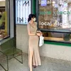 シャツカジュアルオールマッチ夏Khaki vネックサイドプリーツスプリットドレス女性モーダルコットンスリムハイウエストミッドブラックTシャツVestido