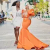 Vestidos de baile de baile africanos da Nigéria Orange Plus Tamanho Mermaid Mangas longas para ocasiões especiais Vestidos de cetim de miçangas Vestidos de festa de aniversário Gala AM352