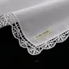 D003 Pañuelos de encaje de algodón premium blanco de 100 piezas pañuelos de crochet en blanco para mujeres/señoras regalo de boda 240108