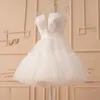 Modisches neues kurzes Hochzeitskleid für Damen, herzförmiger Ausschnitt, Mini-Tüll, Brautparty, mit Pailletten, Perlen über dem Knie, A-Linie, Vestidos De Novia