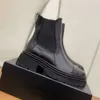 2024SS Stivaletti Chelsea in pelle con plateau slip-on rotondi Stivaletti piatti grossi stivaletti di lusso firmati Scarpe alte da donna Stivali da cavaliere con tacco spesso 35-42