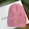 Designer BeanieSkull Caps Neue trendige Marke Kaninchenhaar Hut Triumphbogen Wollmütze Damen Herbst und Winter Warm Doppelschicht gestrickt Big Head Cap QNCN