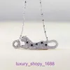 Collana di pneumatici per auto collane a cuore ciondoli gioielli Nuova collana con testa di leopardo Collare da donna Versatile in oro bianco completo di scatola originale