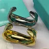 Heart Bracelet Opening Bangles Narrow Wide Geometry Shape Designer Jewelry Womans Gold Platinum Bracelets No Allergies Fading Accessories Wholesale