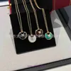 Collar de amor de neumáticos de coche, diseñador para mujer, pequeño amuleto de material dorado con artesanía, ágata negra, fritillaria blanca, calcedonia roja con caja original