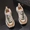 Stilista di moda da uomo di lusso Scarpe casual cuciture colorate Sneakers da tennis originali Piattaforma antiscivolo Fondo della borsa Mocassini