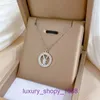 Bildäck av toppkvalitet Däck för kvinnor online -butik Geometrisk planet Personlighet Minimalistisk vindkamin True Gold Necklace Female With Original Box