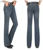 Jeans da uomo Primavera Autunno Pantaloni svasati da uomo Jeans svasati elastici a vita media Pantaloni slim fit in denim da uomo JeansL240109