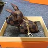 2021 Designer Cartoon Animal Small Dog Nyckelkedja Tillbehör Nyckelring PU LÄDER LEATHER Mönster bil Keychain smycken gåvor ingen låda