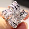 Anéis de cluster Cool Classical Fashion Jewelry 925 Sterling Silver 5A Cubic Zirconia Eternity Mulheres Wedding Flower Band Ring para Valentine's Gif YQ240109