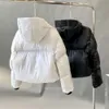 Women Classic Short Down Jackets North Winter Decorations Solid Color återvunnet förtjockat brödkvinna kläder huva