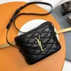 Kadın Lüks Tasarımcı Haziran Kutusu Kozmetik Çanta Moda Makyaj Debriyajı Gerçek Deri Flep Crossbody Bag Lady Seyahat Sling Satchel Omuz Kayışları Vanity Bags