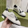 Kolor nowe designerskie buty do biegania dla mężczyzn Old Screener Wszechstronne gne sneaker różowy trener Kwiat G Dopasowanie rodziny swobodne koronkowe buty sportowe FQW0L