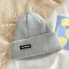 BERETS 2024 EAR Protection Wool Stread Cap Fashion Soft Winter Warm Crochet Hats編み帽子女性男性プルーバー