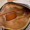 läderdesignväska för kvinna spegel kvalitet märke crossbody väskor purses designer kvinnor väska handväska box forma lyxiga handväskor blixtlås korskroppspåsar med låda