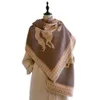 Fashion Cashmere Scarf Winter 2024 Ny koreansk version Junma Tassel Shawled Thicked and Warm Double Sided Women's Neck