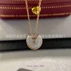 Bildäcks kärlek halsbandsdesigner för kvinnor guldmaterial liten amulett med hantverk